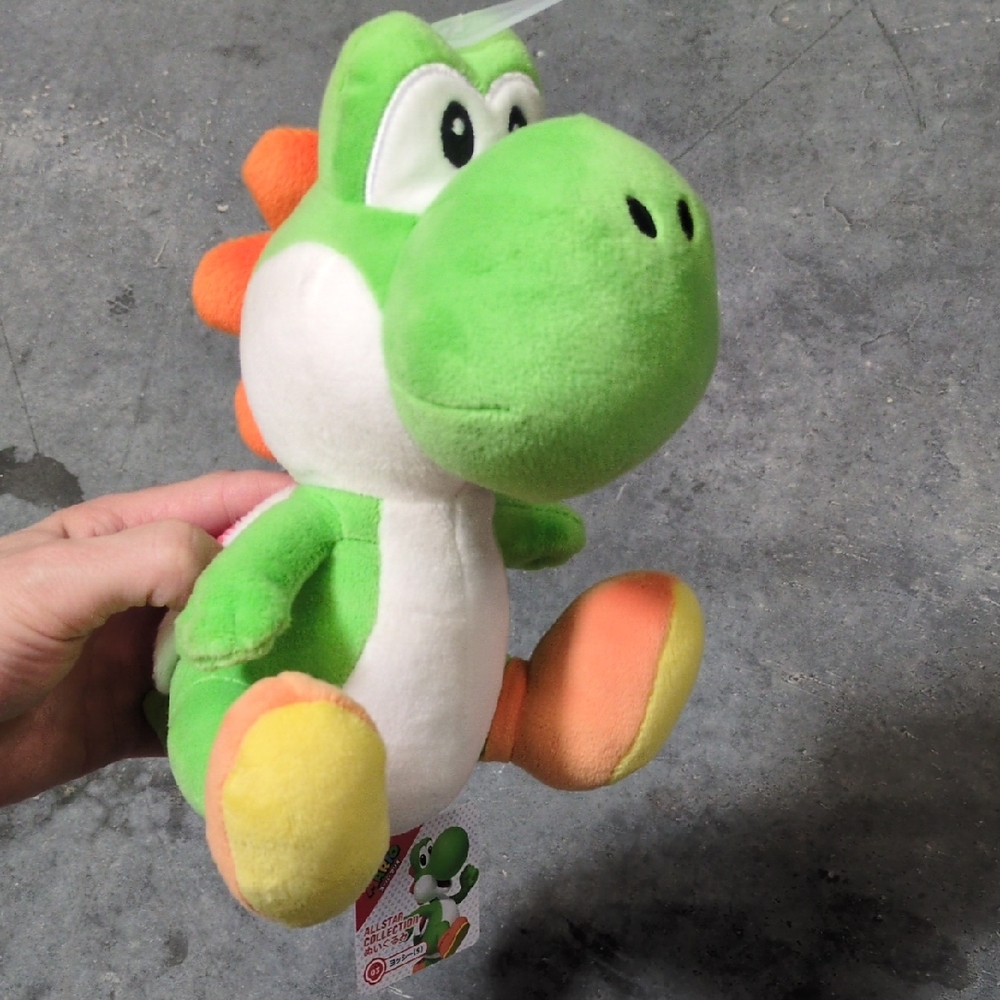 Super Mario All Star Collection Yoshi NWT Plush‎